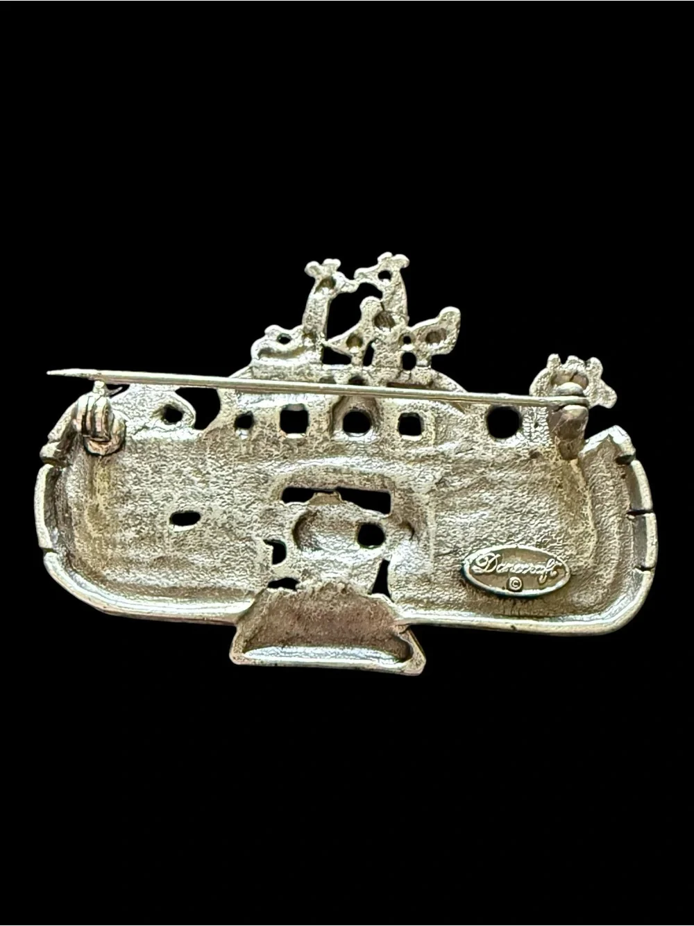 Vintage Danecraft Noah's Ark Brooch